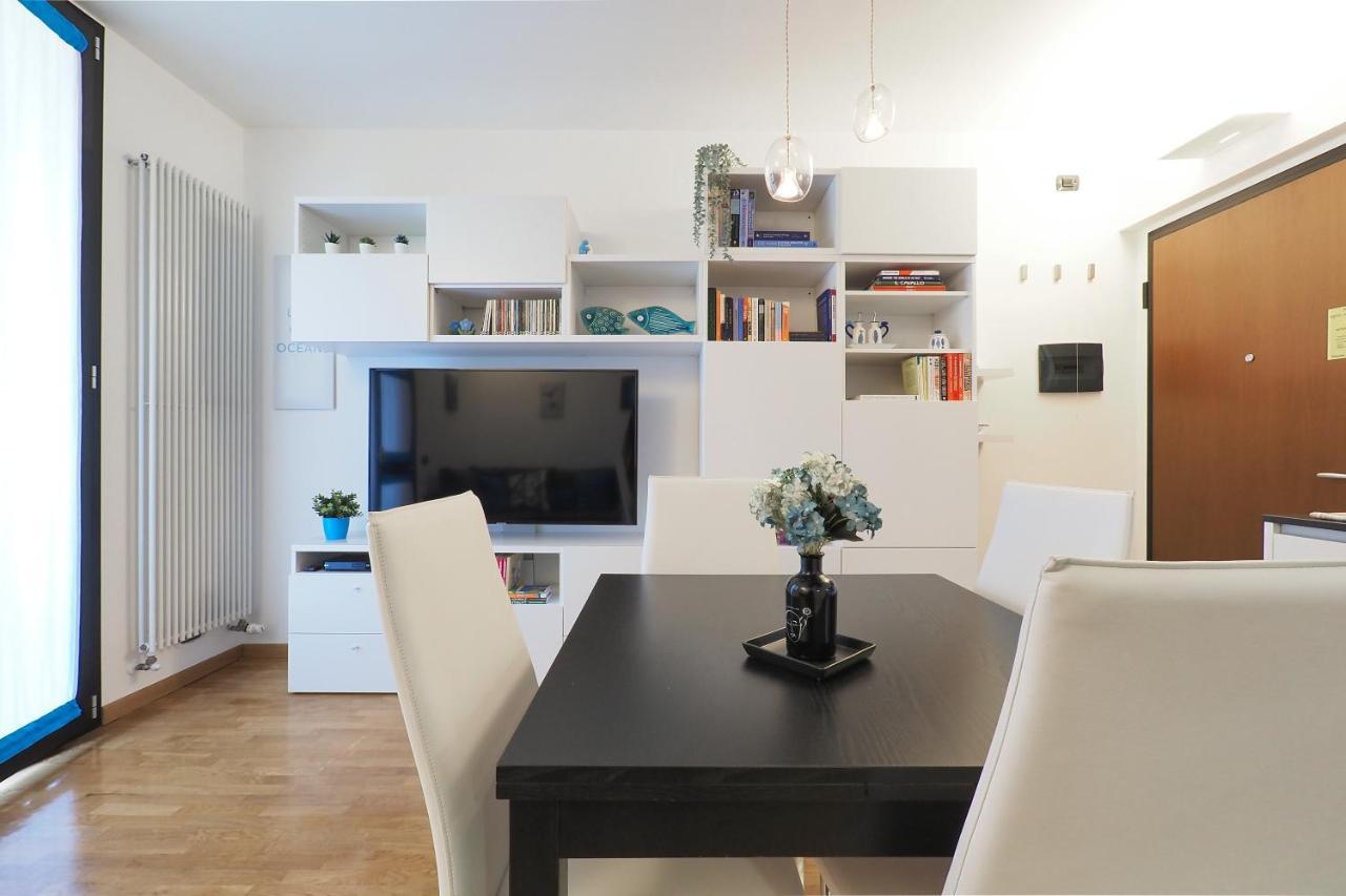 Primopiano - Eraclito Apartment Milan Luaran gambar